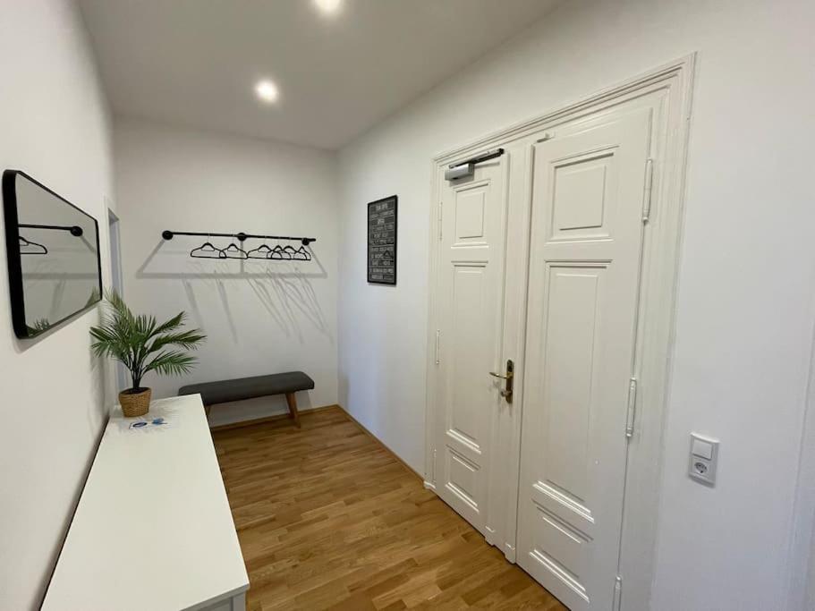 #Attraktive Altbauwohnung Im Leipziger Zentrum 1 Og Links Exteriér fotografie